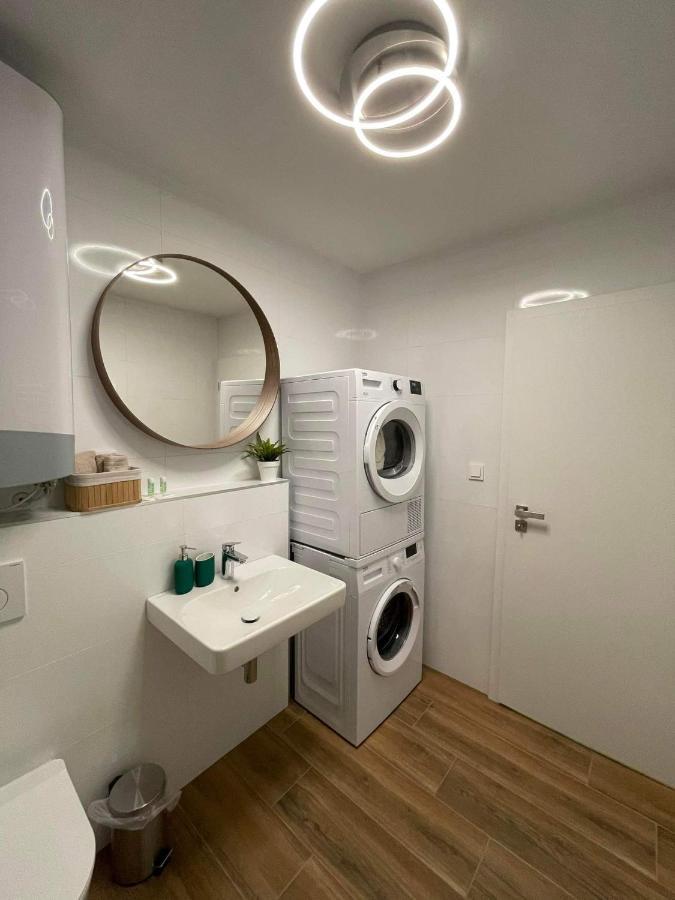Mikuloff Apartment Mikulov Bagian luar foto